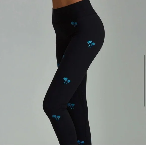 Noli Sunset Leggings in Azure Palm Tree Print 🌴💙 - Picture 2 of 6